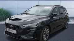 Schwarz Neu 2024 Ford Focus ST-Line X Kombi | 39.960 €