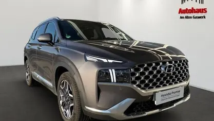 Grau Gebraucht 2021 Hyundai Santa Fe Prime SUV | 30.995 € (Fairer Preis)
