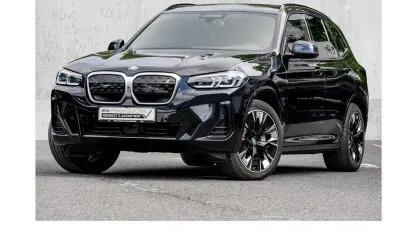 Gebraucht BMW iX3 Impressive 210 kW (286 PS) 2022 Schwarz SUV