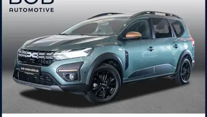 Gebraucht Dacia Jogger Extreme 141 PS (103 kW) 2025 Grün Van / Kleinbus