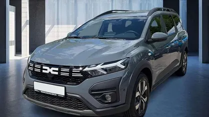 Gebraucht 2025 Dacia Jogger Expression Van / Kleinbus | 21.490 € (Fairer Preis)