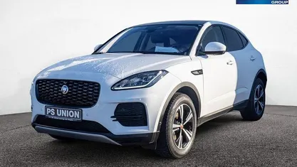 Weiss / fuji white Gebraucht 2021 Jaguar E-Pace S SUV | 26.490 € (Fairer Preis)