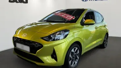 Gebraucht Hyundai i10 Trend 63 PS (46 kW) 2025 Met (gelb Kleinwagen