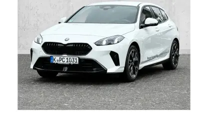 Usado BMW 116 M Sport 122 CV (89 kW) 2025 Blanco Utilitario