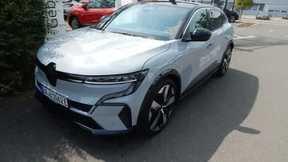 Gebraucht Renault Mégane Techno 160 kW (218 PS) 2022 Grau + schwarz