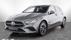 Metalliclack mountaingrau Gebraucht 2024 Mercedes A180 Progressive Limousine | 28.877 € (Fairer Preis)