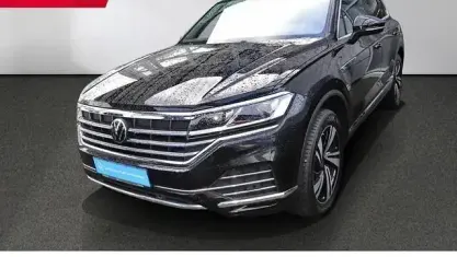 Second-hand VW Touareg Elegance 286 CP (210 kW) 2023 Negru SUV