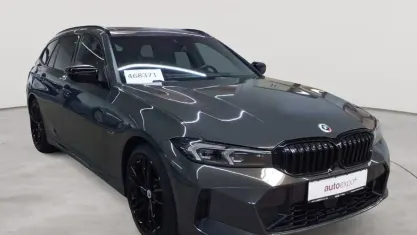 Usata BMW 330e M Sport 184 CV (135 kW) 2023 Grigio Station wagon