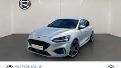 Gebraucht 2020 Ford Focus ST-Line Limousine | 17.980 € (Fairer Preis)