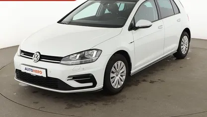 Gebraucht 2019 VW Golf Comfortline Limousine | 15.570 € (Fairer Preis)