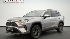 Lichtsilber metallic Gebraucht 2022 Toyota RAV4 Hybrid Team SUV | 34.490 € (Guter Preis)