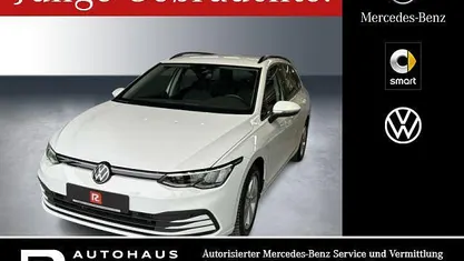 Pure white Gebraucht 2022 VW Golf VIII Life Kombi | 18.290 € (Fairer Preis)