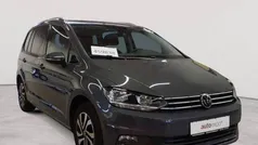 Delfingrau metallic Gebraucht 2022 VW Touran Active Van / Kleinbus | 20.190 € (Guter Preis)