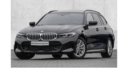 Schwarz Gebraucht 2025 BMW 330 M Sport Kombi | 49.990 € (Superpreis)