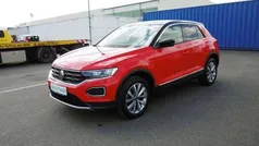 Flashrot schwarz Gebraucht 2021 VW T-Roc Style SUV | 18.860 € (Fairer Preis)
