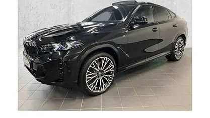 Gebraucht BMW X6 M Sport 298 PS (219 kW) 2025 Black sapphire metallic SUV