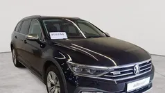 Deep black perleffekt Gebraucht 2021 VW Passat Alltrack Kombi | 25.990 € (Fairer Preis)