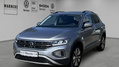 Gebraucht VW T-Roc Move 110 PS (80 kW) 2023 Silber SUV