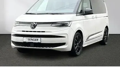 Gebraucht VW Multivan Life 150 PS (110 kW) 2023 Candyweiß Van / Kleinbus