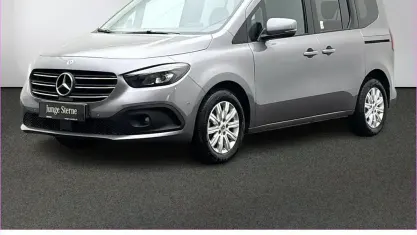 Neu Mercedes T180 Progressive 116 PS (85 kW) 2025 Grau Van / Kleinbus