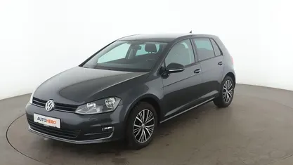 Schwarz Gebraucht 2016 VW Golf VII Allstar Limousine | 14.170 € (Fairer Preis)