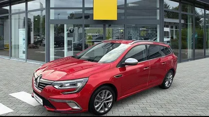 Gebraucht Renault Mégane GT Line GT-Line 159 PS (116 kW) 2020 Dezirrot metallic (rot) Limousine