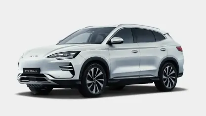Nouvelle BYD Seal U Comfort 324 ch (238 kW) 2025 Blanc SUV
