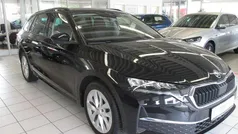 Gebraucht 2024 Skoda Octavia Selection Kombi | 32.990 € (Fairer Preis)