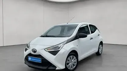 Gebraucht Toyota Aygo Business Edition 72 PS (52 kW) 2020 Weiß Kleinwagen