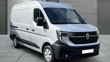 Nieuw Renault Master 170 PK (125 kW) 2025 Grijs MPV