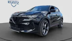 Schwarz Gebraucht 2025 Alfa Romeo Junior Veloce Limousine | 42.900 €