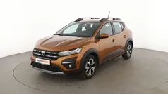 Orange Gebraucht 2022 Dacia Sandero Comfort Kleinwagen | 15.840 € (Fairer Preis)