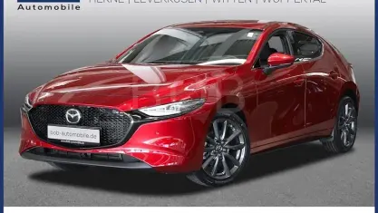 Neu Mazda 3 Exclusive 140 PS (102 kW) 2025 Rot Limousine