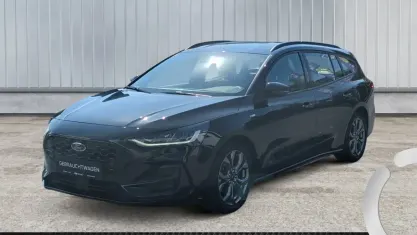 Gebraucht Ford Focus ST-Line 125 PS (91 kW) 2023 Schwarz Kombi