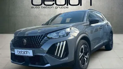 Gebraucht Peugeot 2008 Allure 131 PS (96 kW) 2023 Metfa selenium grau SUV