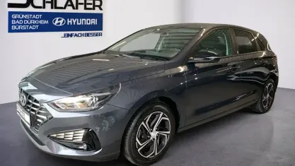 Używany Hyundai i30 Edition 30 120 KM (88 kW) 2022 Szary Sedan/Limuzyna
