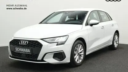 Gebraucht Audi A3 110 PS (80 kW) 2023 Gletscherweiß metallic Limousine