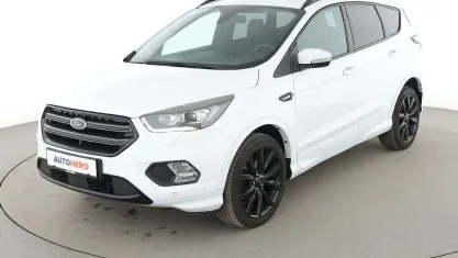 Gebraucht Ford Kuga ST-Line 150 PS (110 kW) 2018 Weiß SUV