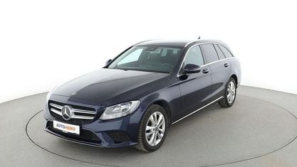 Second-hand Mercedes C220 Avantgarde 194 CP (142 kW) 2019 Albastru Break