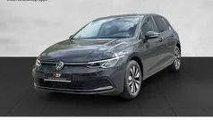 Grau Gebraucht 2024 VW Golf VIII Move Limousine | 25.890 € (Fairer Preis)