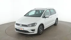Weiß Gebraucht 2016 VW Golf Sportsvan Allstar Van / Kleinbus | 15.660 € (Fairer Preis)
