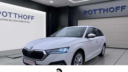 Weiss Gebraucht 2023 Skoda Octavia Style Kombi | 21.997 € (Fairer Preis)