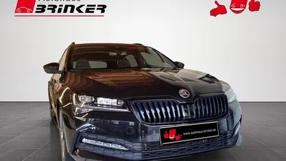 Gebraucht Skoda Superb SportLine 200 PS (147 kW) 2021 Schwarzmagic perleffekt Kombi