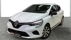 Weiß Gebraucht 2023 Renault Clio V Equilibre Limousine | 12.890 € (Guter Preis)