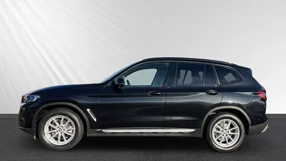 Schwarz Gebraucht 2022 BMW X3 Shadowline SUV | 35.598 € (Fairer Preis)