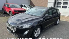 Schwarz Gebraucht 2022 Ford Focus Cool & Connect Kombi | 19.490 € (Guter Preis)