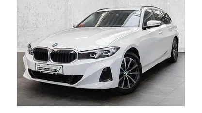 Gebraucht BMW 320 Shadowline 184 PS (135 kW) 2023 Weiß Kombi