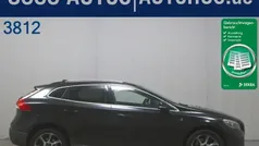 Weiss Gebraucht 2012 Volvo V40 Kinetic Kombi | 4.949 € (Guter Preis)