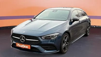 Gebraucht Mercedes CLA250 Shooting Brake Night 224 PS (164 kW) 2020 Blau Kombi