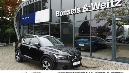 Schwarz Gebraucht 2022 Volvo XC40 SUV | 25.950 € (Guter Preis)
